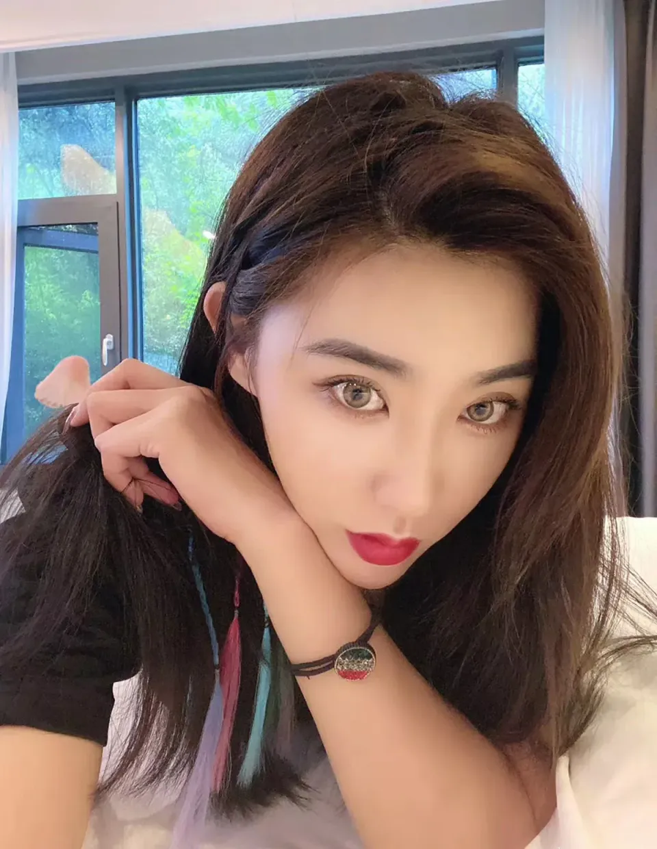 [2套]林子琳喵 – 微信朋友圈系列图片+视频