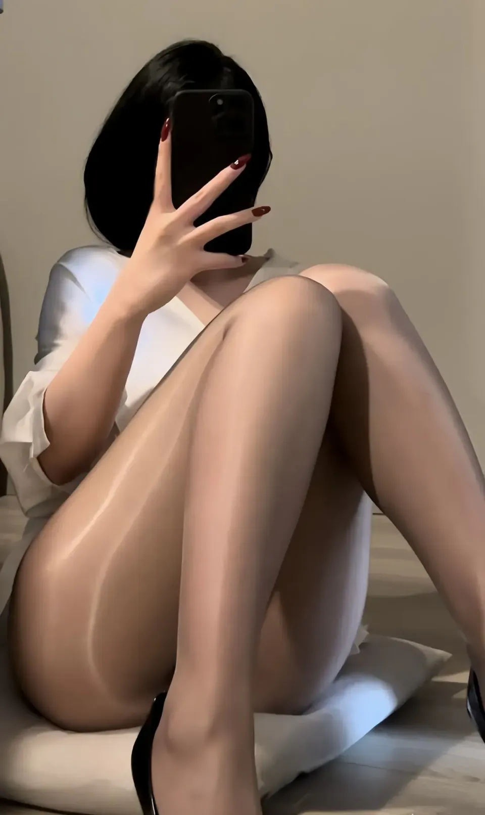 [20套]保守的二舅妈 – 微密圈套图&视频