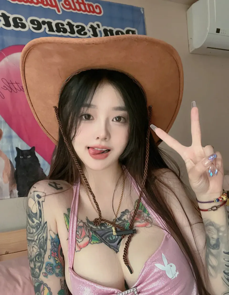 [29套]卡通百科老王 – 微密圈图片&视频