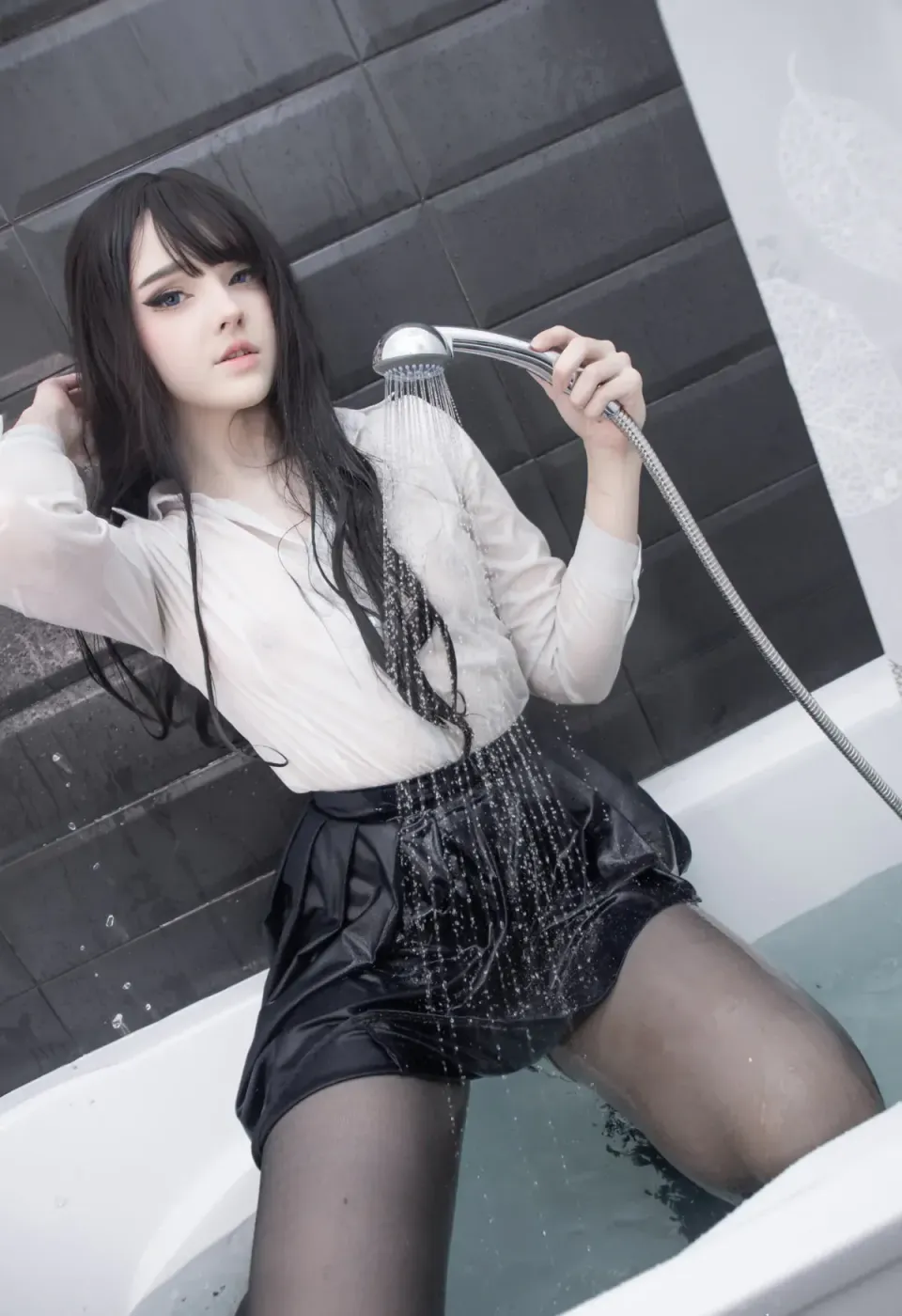 Candy_Ball_Bath_Girl_115_x