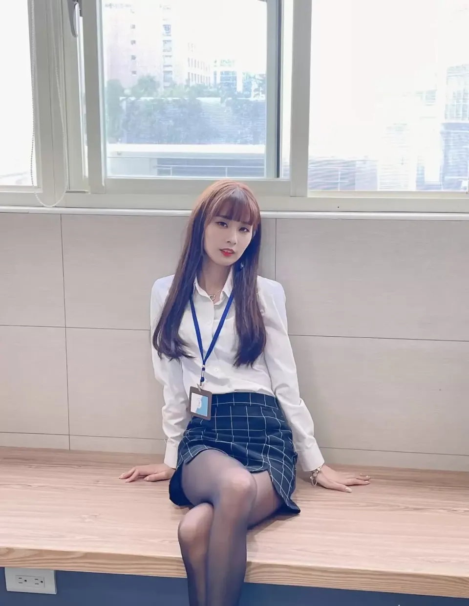 泥泥汝_OL女郎B__0284_x