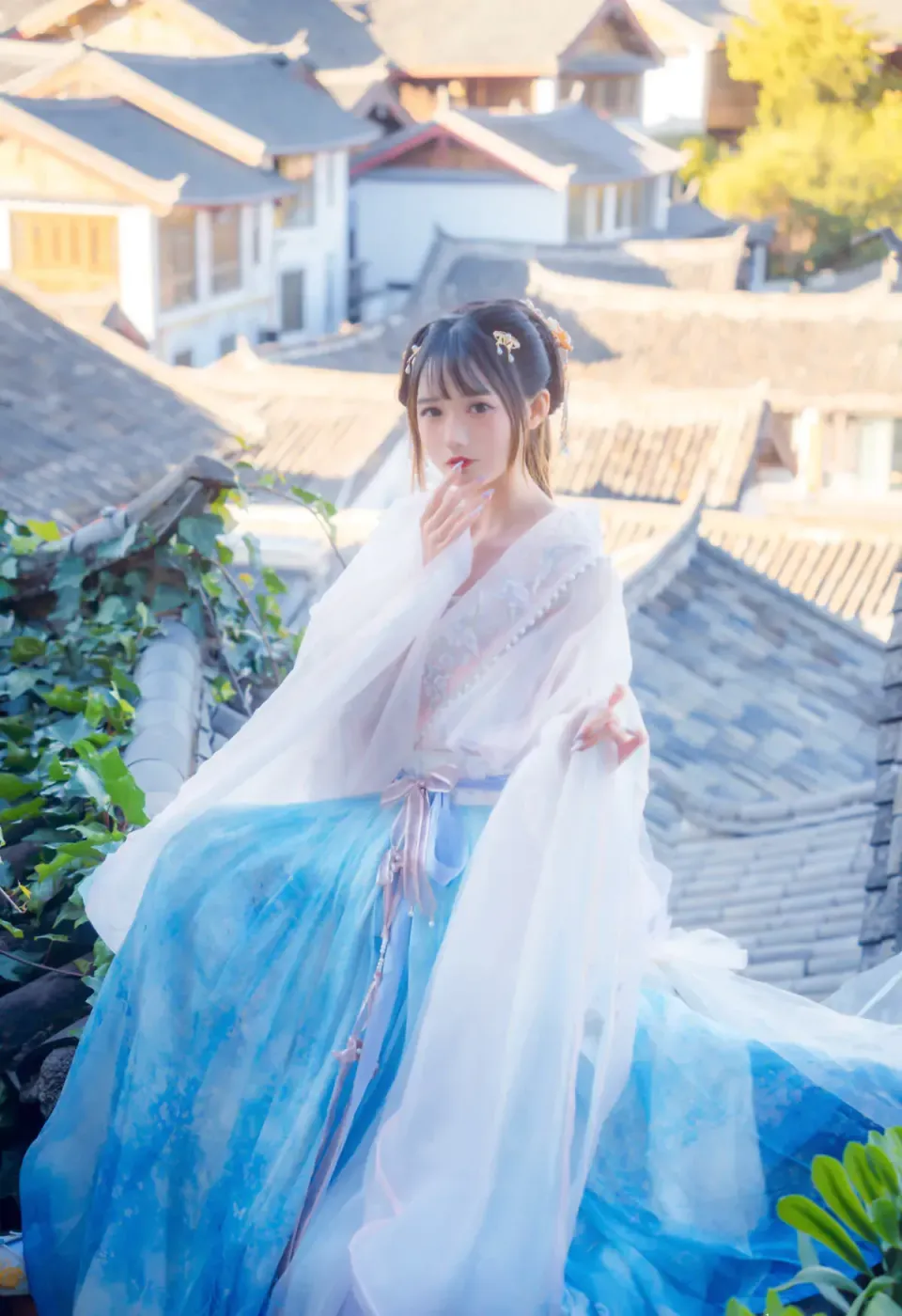 兔子Zzz不吃胡萝卜_丽江屋顶__019_x